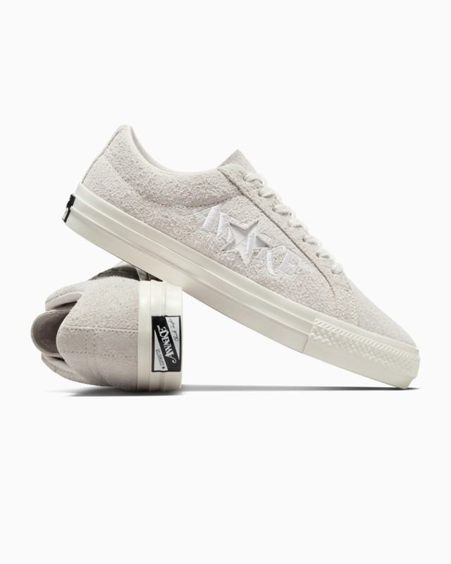 Converse one hot sale star cream